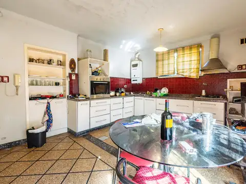 Casa 4 ambientes con 1 baño