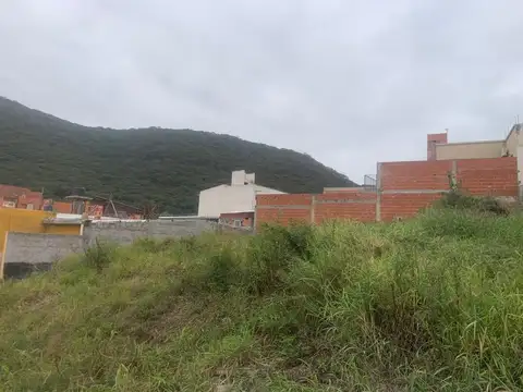 Terreno en Venta en Zona Este, USD 28.000