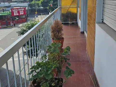 DEPARTAMENTO 2 AMBIENTES C/ BALCON EN ALQUILER