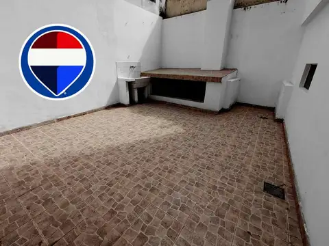 DEPTO 2 AMB VENTA SAN CRISTOBAL COCHERA Y PATIO