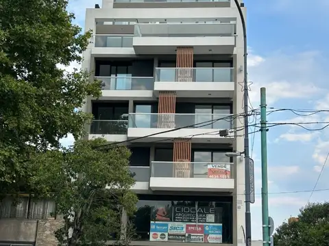  MONOAMBIENTES  DIVISIBLES , 43.72 CUB /47 M2 TOTALES 