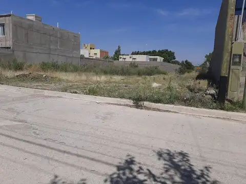 Avenida Provincia De La Pampa Este