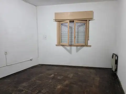 Casa en Alquiler en San Antonio de Padua, $ 600.000