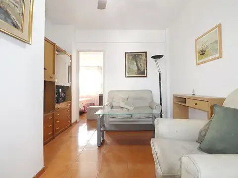 VENTA 2 AMBIENTES LUMINOSO CON COCHERA RECOLETA