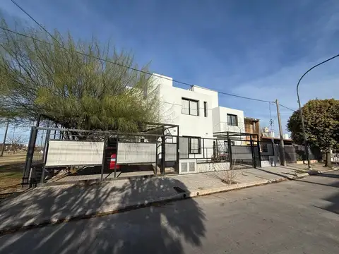 DUPLEX 2 DORMITORIOS - PATIO - APTO CREDITO