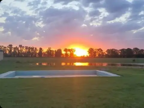 Venta Chacra 3,5 Hectareas 600m2 8 dormitorios con Amenities Estancia Benquerencia San Miguel del Mo