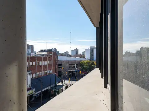 Oficina en Alquiler al Norte