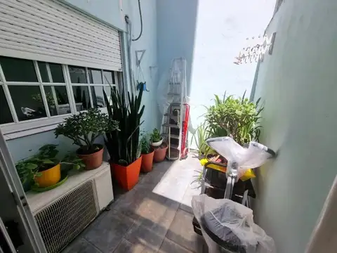 Depto Tipo Casa en Venta 20 años