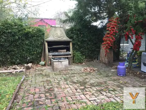 Casa 3 ambientes con 1 baño