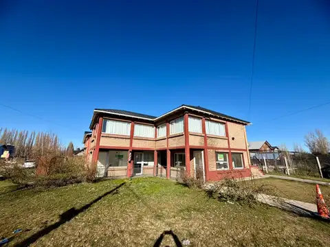 Local en Alquiler en Dina Huapi, $ 500.000