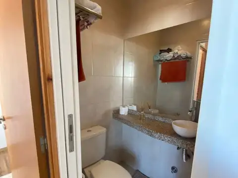 Departamento en Venta en Plaza Italia, USD 145.000