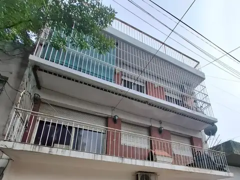 DEPARTAMENTO 3 AMBIENTES S/BALCON
