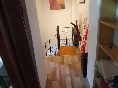 Depto Tipo Casa en Venta en Villa Pueyrredon, USD 135.000