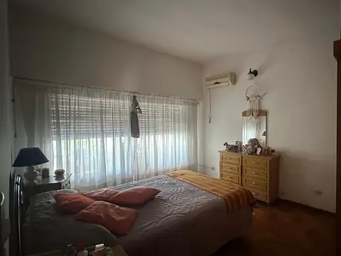 Casa en Venta en Villa Santos Tesei, USD 140.000