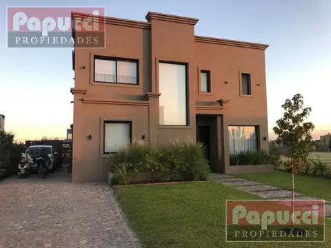 boulevard de todos los santos al 4300