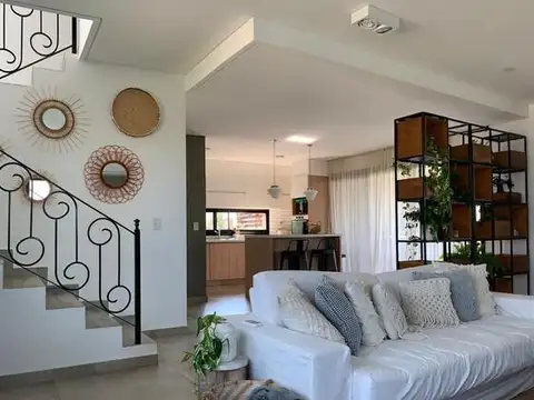 Casa en Venta de 4 dormitorios