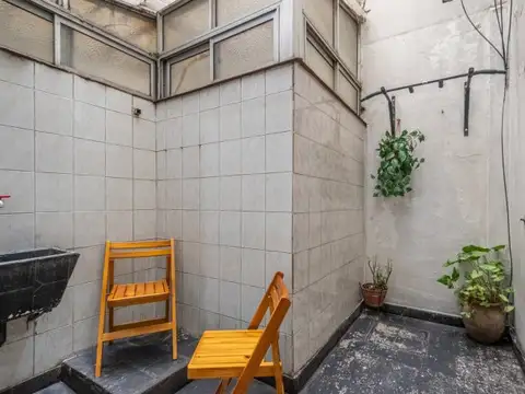 Venta Departamento 2 Ambientes Con Patio San Cristóbal