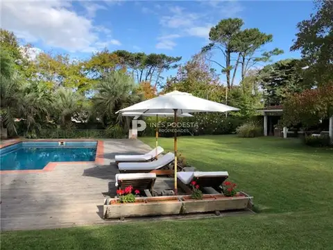 Casa en Alquiler de 5 dormitorios