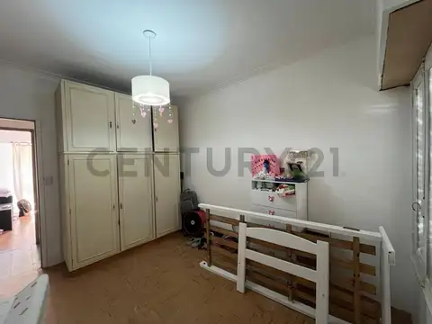 Calle 472 entre 8 y 9 , Piso 0