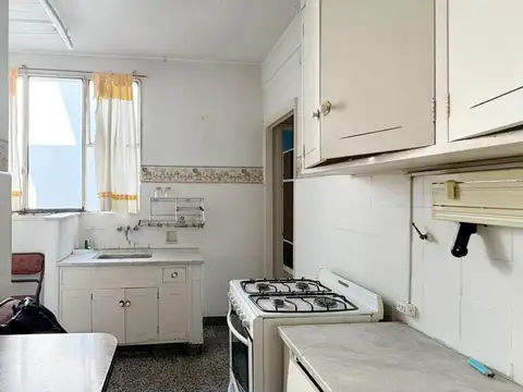 Departamento en Venta en Flores, USD 99.000