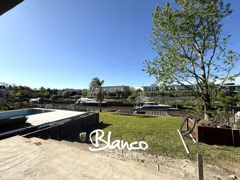 Casa en Venta de 5 dormitorios