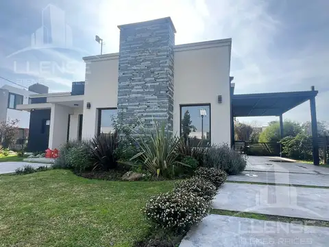 Casa 4 ambientes en alquiler - Hudson Park