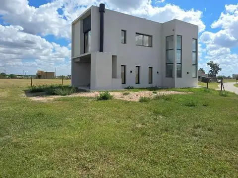 Casa En Santa Clara Al Sur