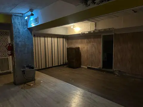 Local en Venta 50 años