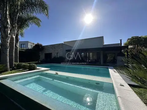 Casa en Alquiler Temporal de 3 dormitorios