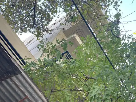 VENTA DEPARTAMENTO VILLA DEVOTO 4 AMBIENTES c/ PATIO