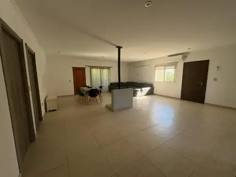 Casa en Alquiler de 2 dormitorios