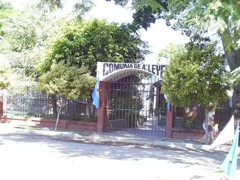 Terreno de amplias dimensiones en Arroyo Leyes - Zona Suburbana