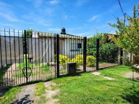 Casa en venta en Monte Grande Lote propio 257 m2