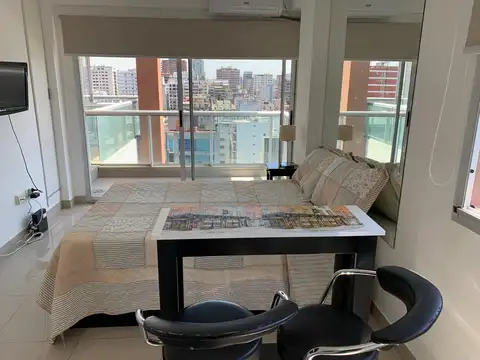 Ciudad De La Paz 1900, Piso 13