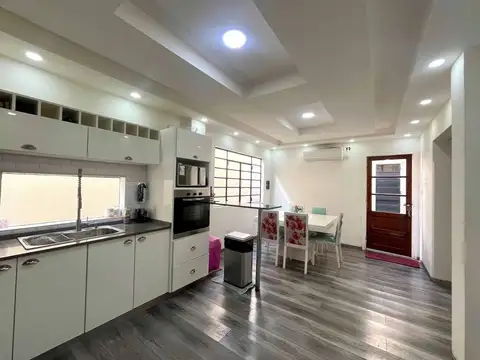 Depto Tipo Casa en Venta 46 años