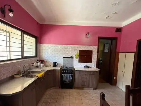 Casa en Venta en General San Martin, USD 260.000