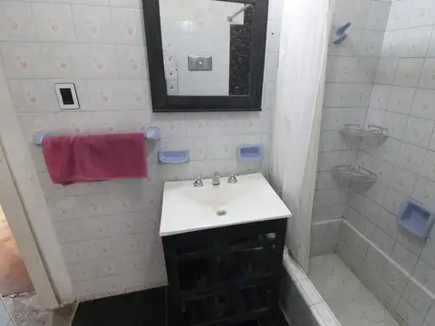 Depto Tipo Casa en Venta 60 años