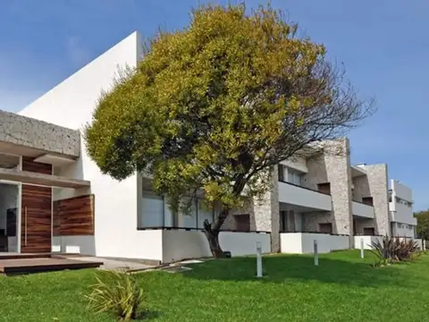 30 y Punta del este 100