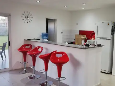 Casa en Venta en Pilar, USD 180.000
