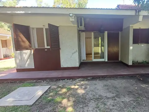 Depto Tipo Casa 3 ambientes con 2 baños