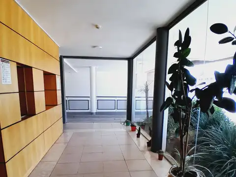 Luis Federico Leloir 200