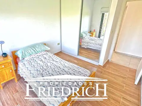 Casa en Venta con 1 cochera