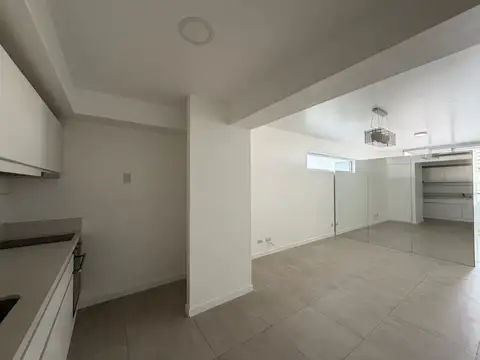 Departamento en Alquiler con 1 cochera