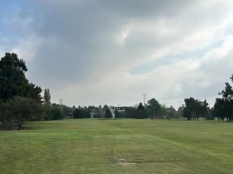Venta de 2 lotes contiguos en Club de Campo Hacoaj