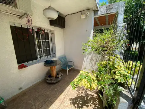 VENTA CASA EN LOMAS DE ZAMORA