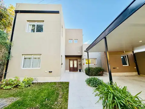 Casa en Venta de 4 dormitorios