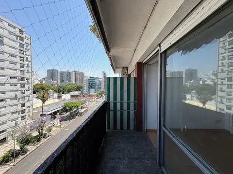 Venta | 2 Ambientes | Olivos | Av. Libertador | Apto Crédito