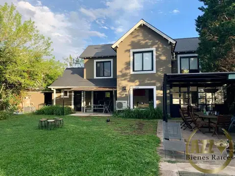 Galapagos Country 100