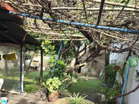 3 LOCALES Y 2 DEPARTAMENTOS  - Monte Grande