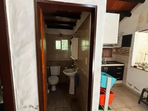 Casa 3 ambientes con 2 baños